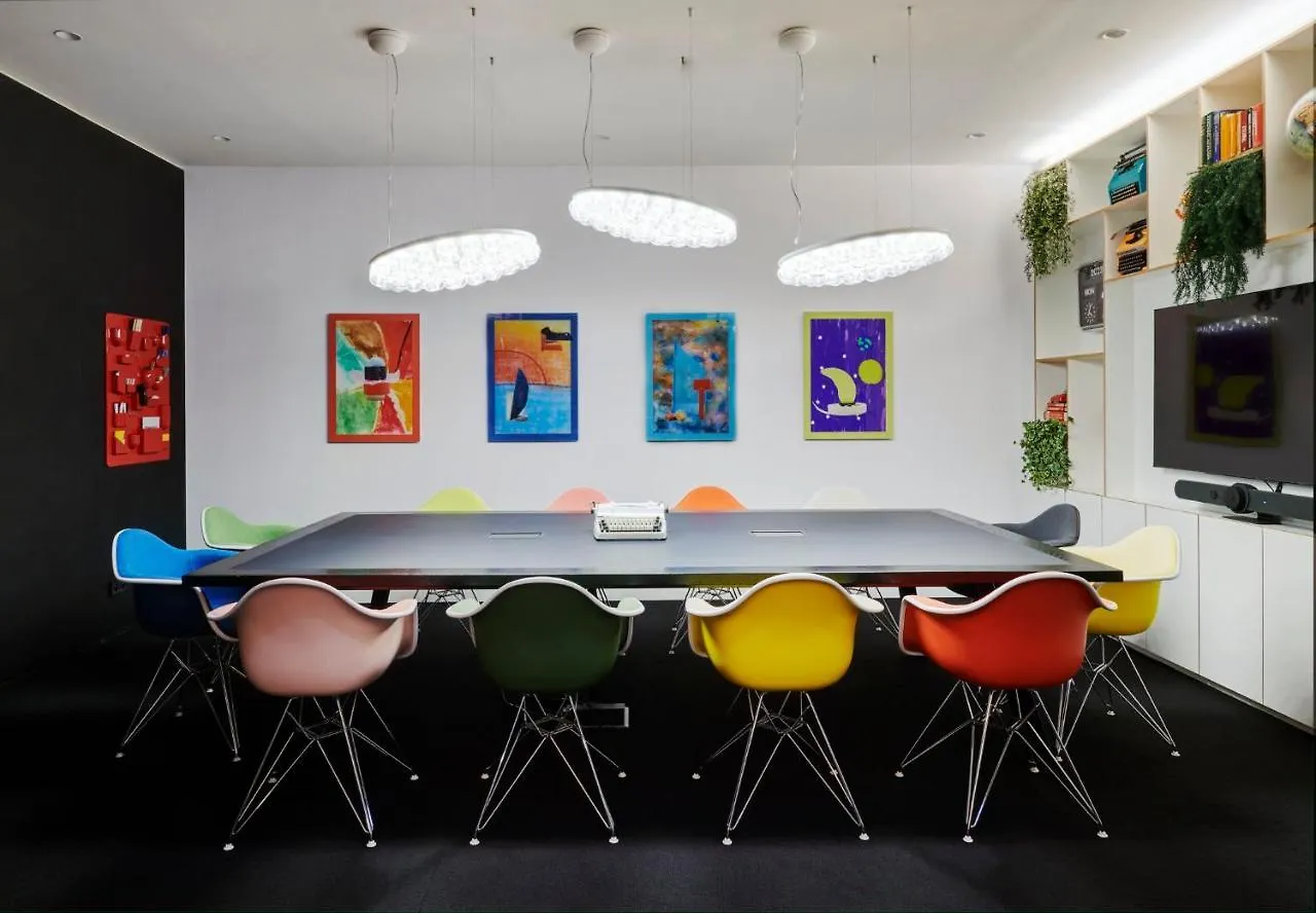 Hotel Citizenm Paris Opera 4*,